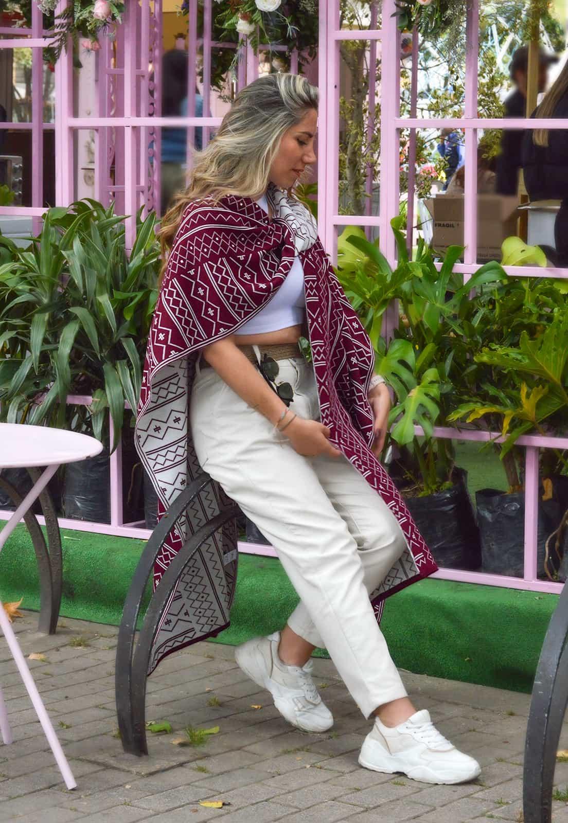 Ruana Caminos Giive - Ruana con diseño Doble Faz con Cinturón para Mujer