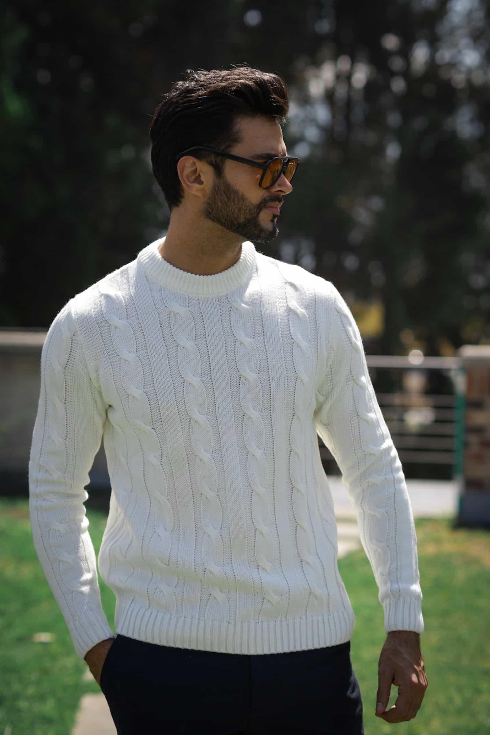 Buzo blanco cuello redondo cheap